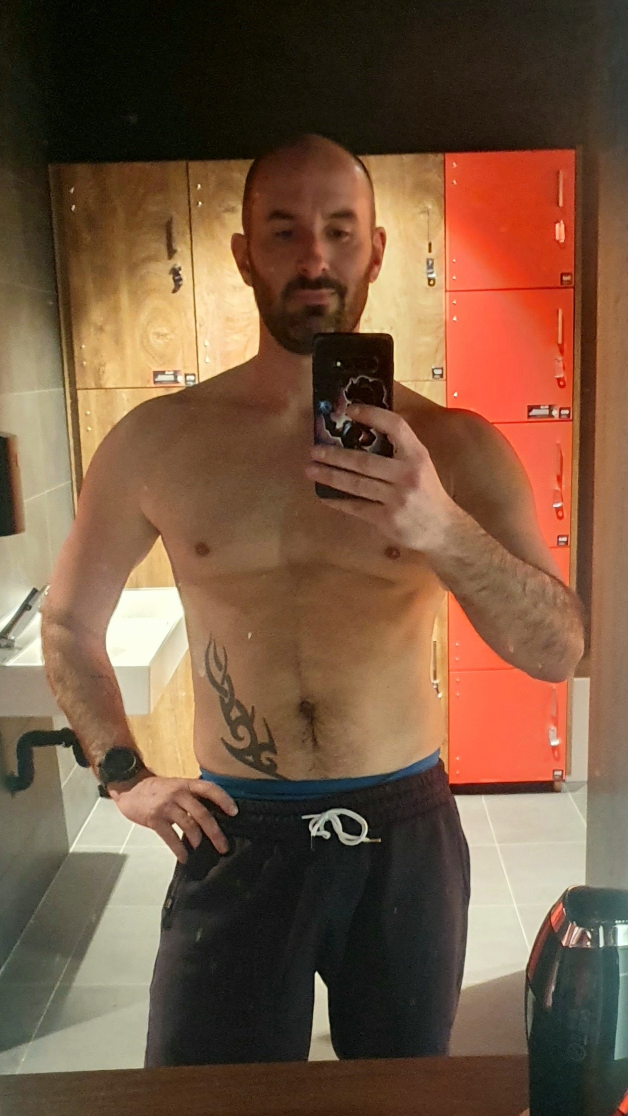 Valentin - Sant Llorenç d'Hortons - Barcelona | Contactos